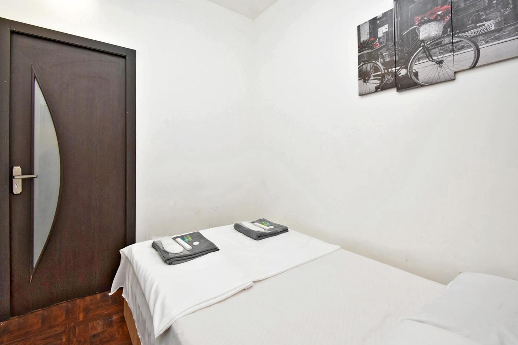 Hotel Aaa à Erévan Extérieur photo